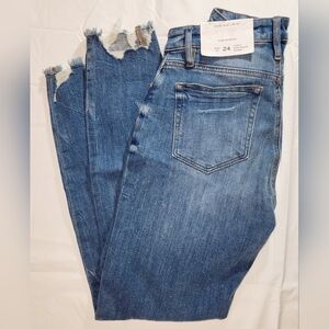 Loft denim Jeans Womens size 00 24 NWT curvy skinny Distressed